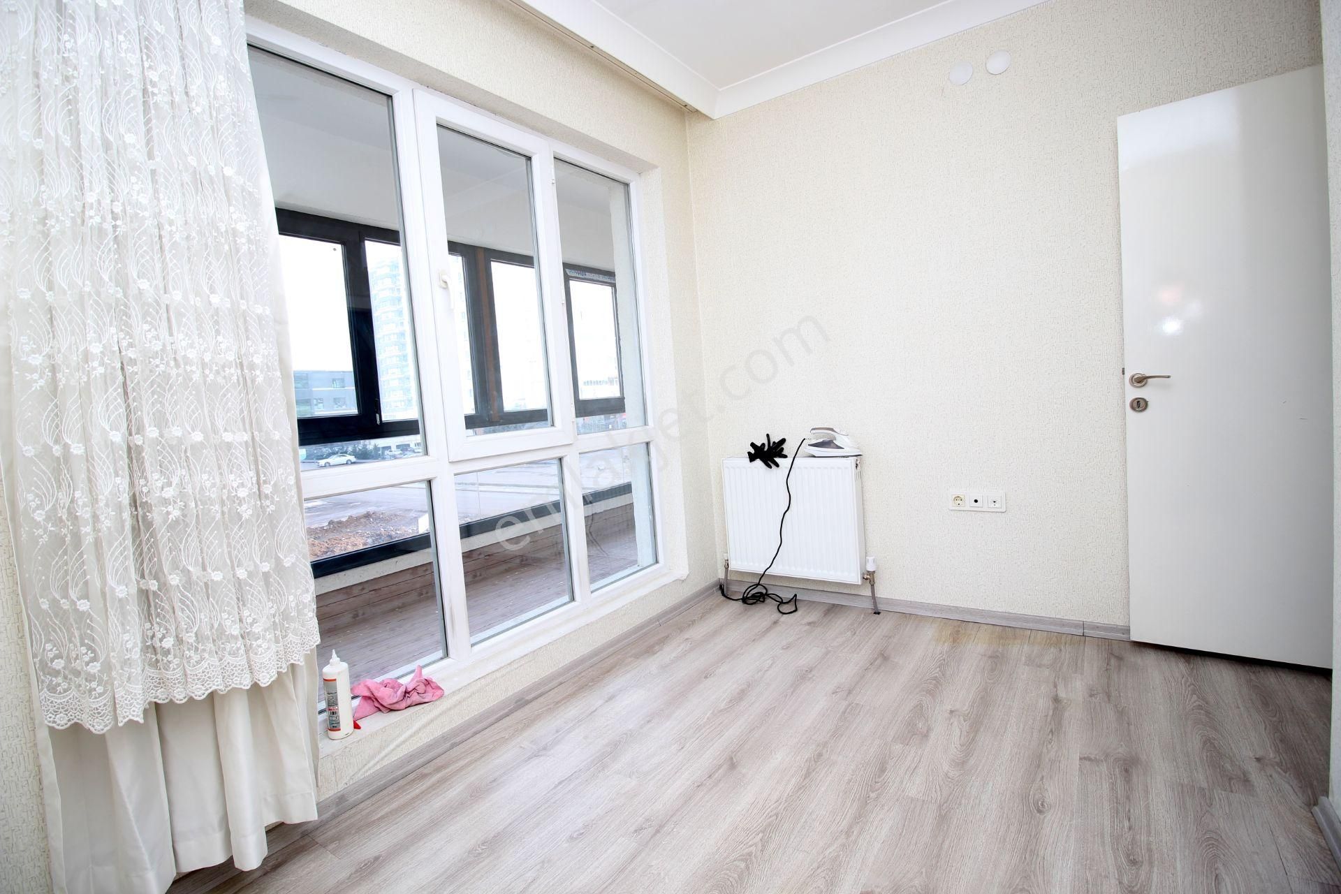 Emre Emlak'tan Eryaman Yeşilova'da Katta Ön Cephe 2+1 Satılık Rezidans - Görsel 13