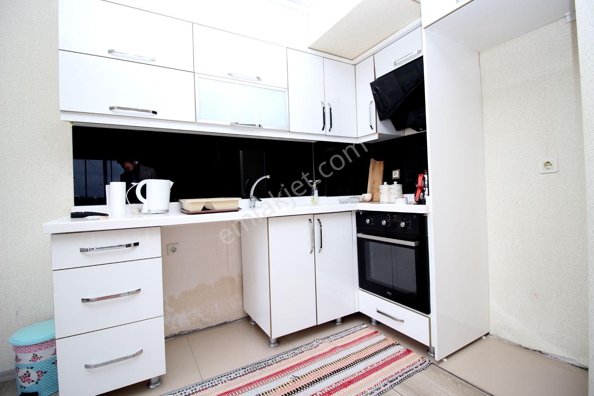 Emre Emlak'tan Eryaman Yeşilova'da Katta Ön Cephe 2+1 Satılık Rezidans - Görsel 8