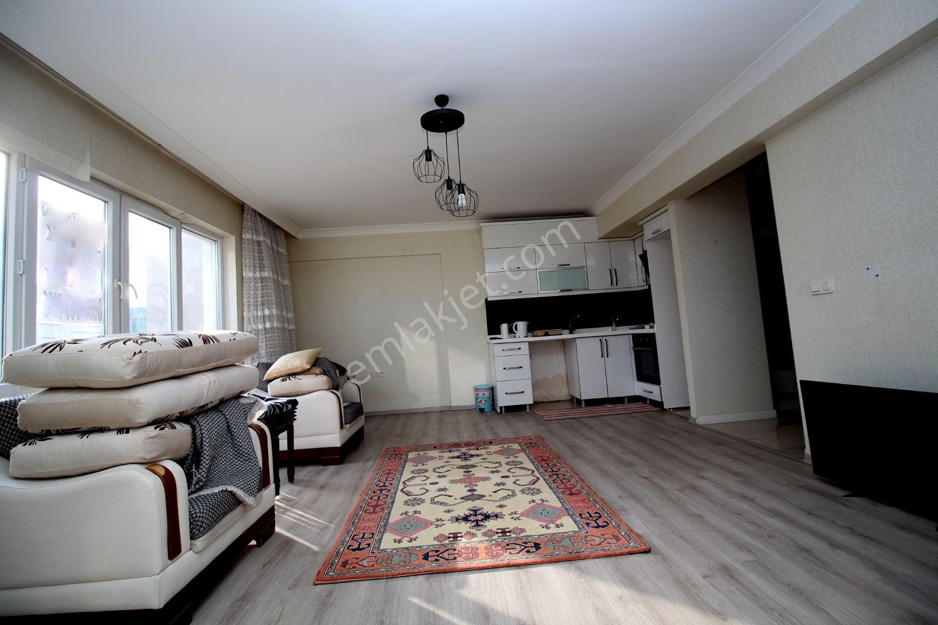 Emre Emlak'tan Eryaman Yeşilova'da Katta Ön Cephe 2+1 Satılık Rezidans - Görsel 6