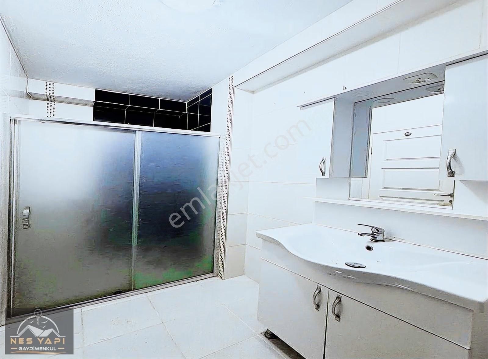 Nes Yapı'dan Metrobüse 1 Dk Masrafsız Arakat Geniş Daire Satışta - Görsel 8