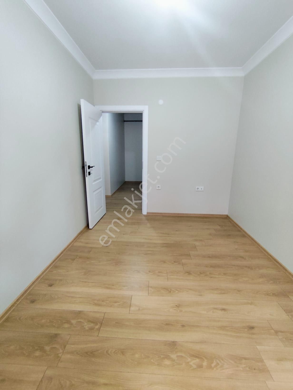 Mertcan Dan Fatih Mah 4+2 Balkonlu Sıfır Ters Dubleks Daire - Görsel 14