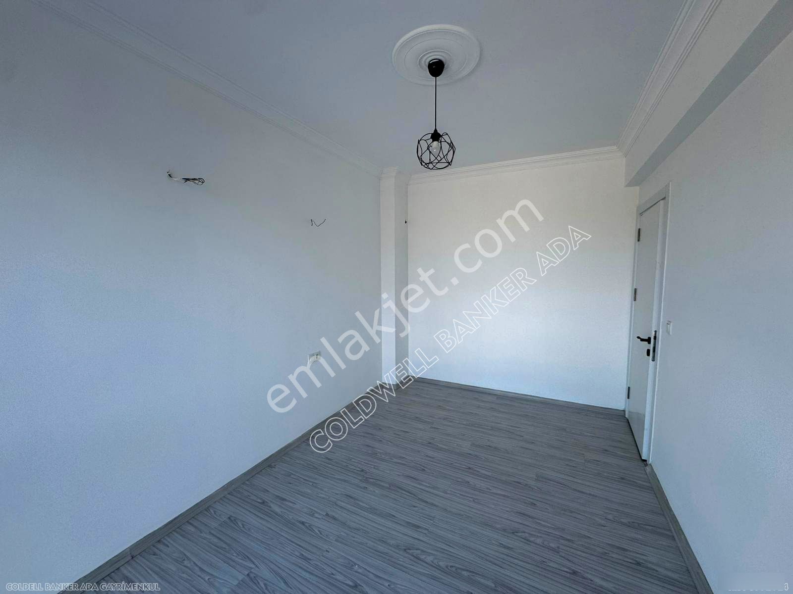 Kuşadasında Doğa İle İç İçe Bir Sitede Kiralık 1+1 Daire - Görsel 15