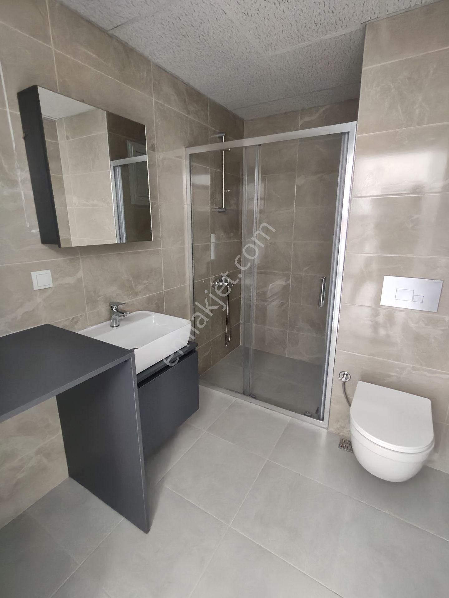 Kuşadasında Doğa İle İç İçe Bir Sitede Kiralık 1+1 Daire - Görsel 24