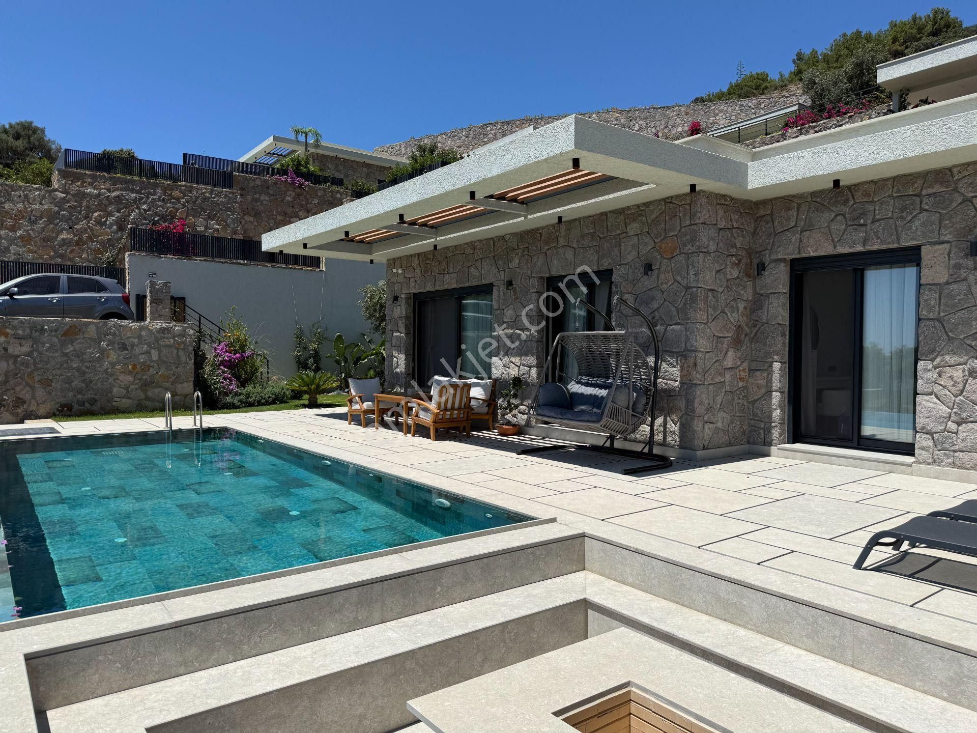 Gümüşlük'de Kiralık 4+2 Ultra Lüks Villa - Görsel 9