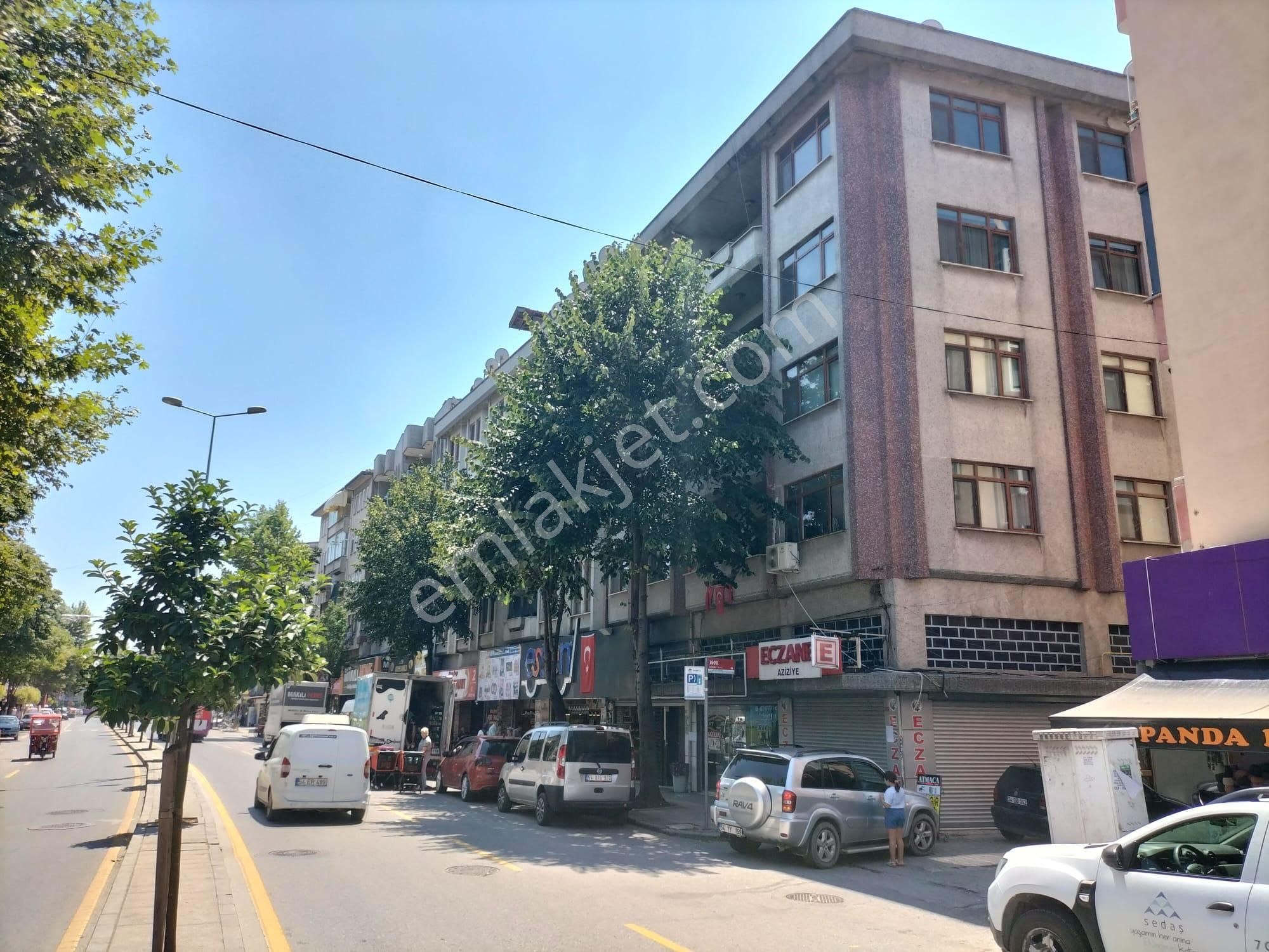 Sakarya Caddesinde Asansörlü Geniş 3+1 4. Kat Kiralık Daire - Görsel 15