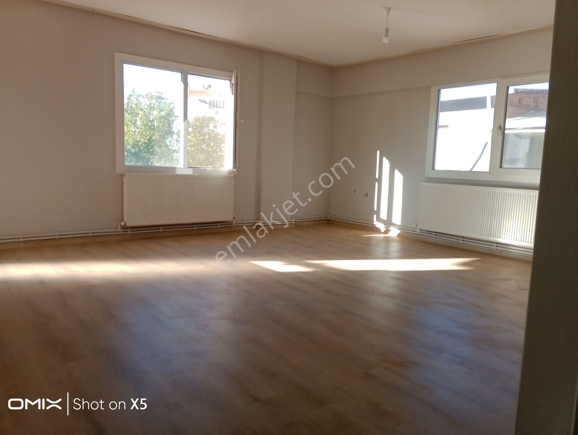 Artenew Emlak'tan Bornova Evka 3'te Kiralık 2 - Görsel 2