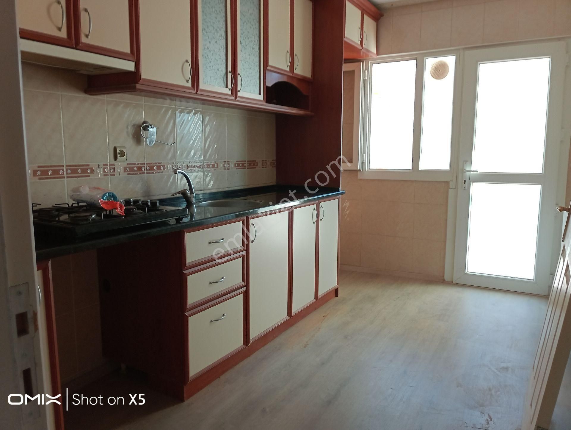 Artenew Emlak'tan Bornova Evka 3'te Kiralık 2