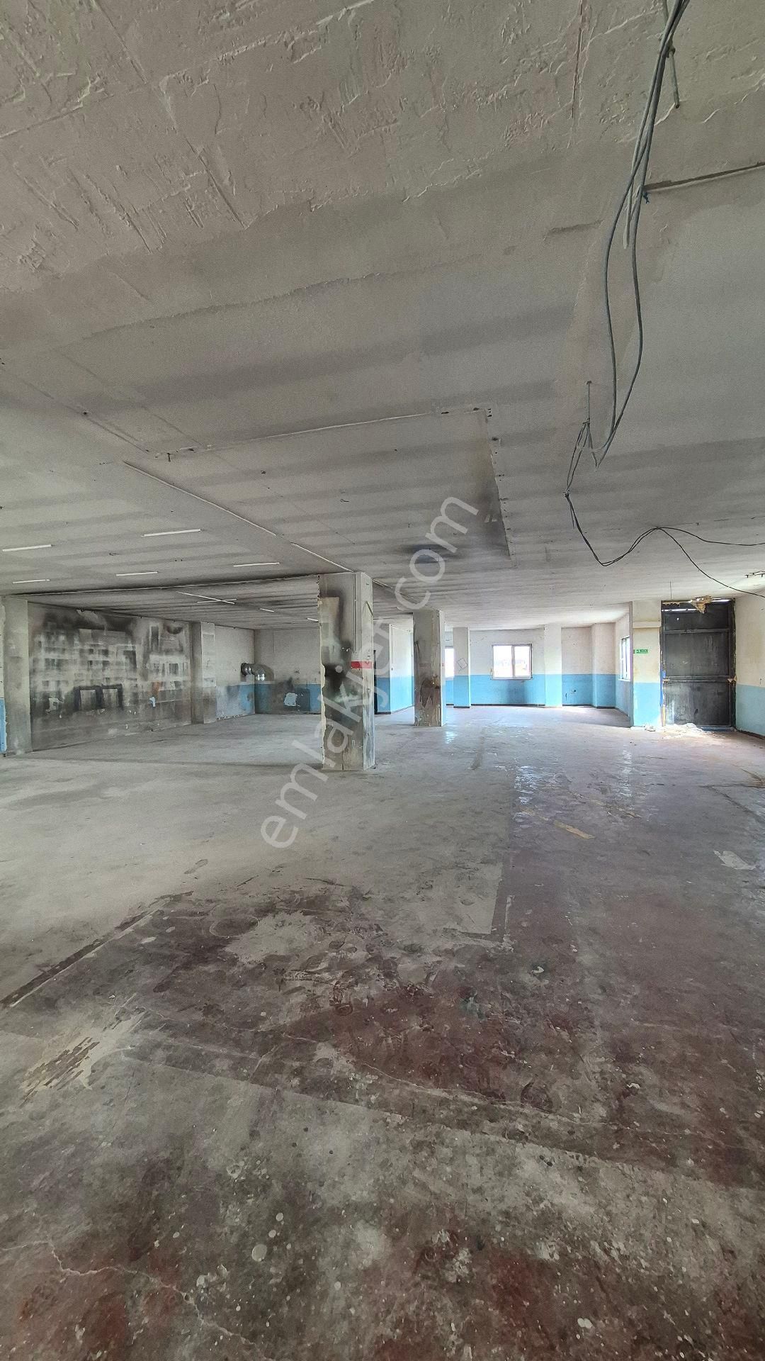 Avcılar Tahtakale’de 527 M² Geniş Kiralık Dükkan | Depo, Showroom, Toptan Satışa Uygun - Görsel 10