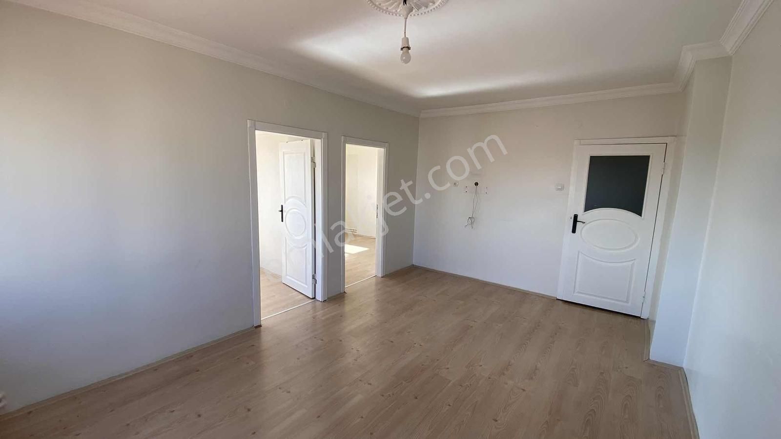 Arslan Emlaktan 3+1 Metroya Yakın Yapılı Kiralık Daire - Görsel 15