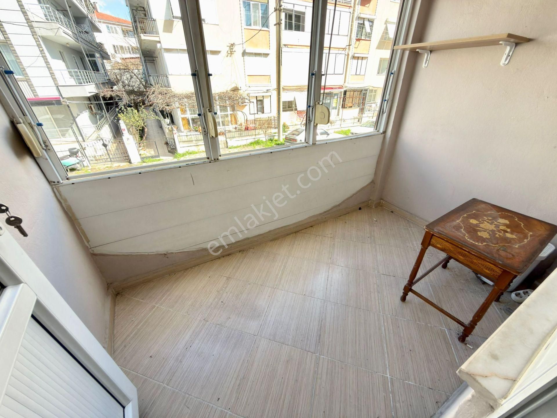 Yükselden Akçay Merkezde Arakat Ön Cephe Denize 250mtr 3+1 Daire - Görsel 10