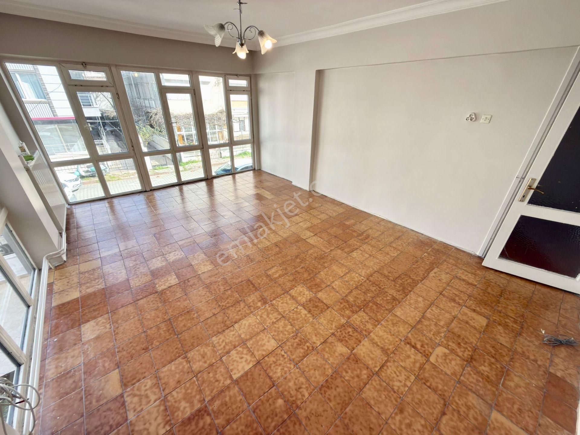 Yükselden Akçay Merkezde Arakat Ön Cephe Denize 250mtr 3+1 Daire - Görsel 8