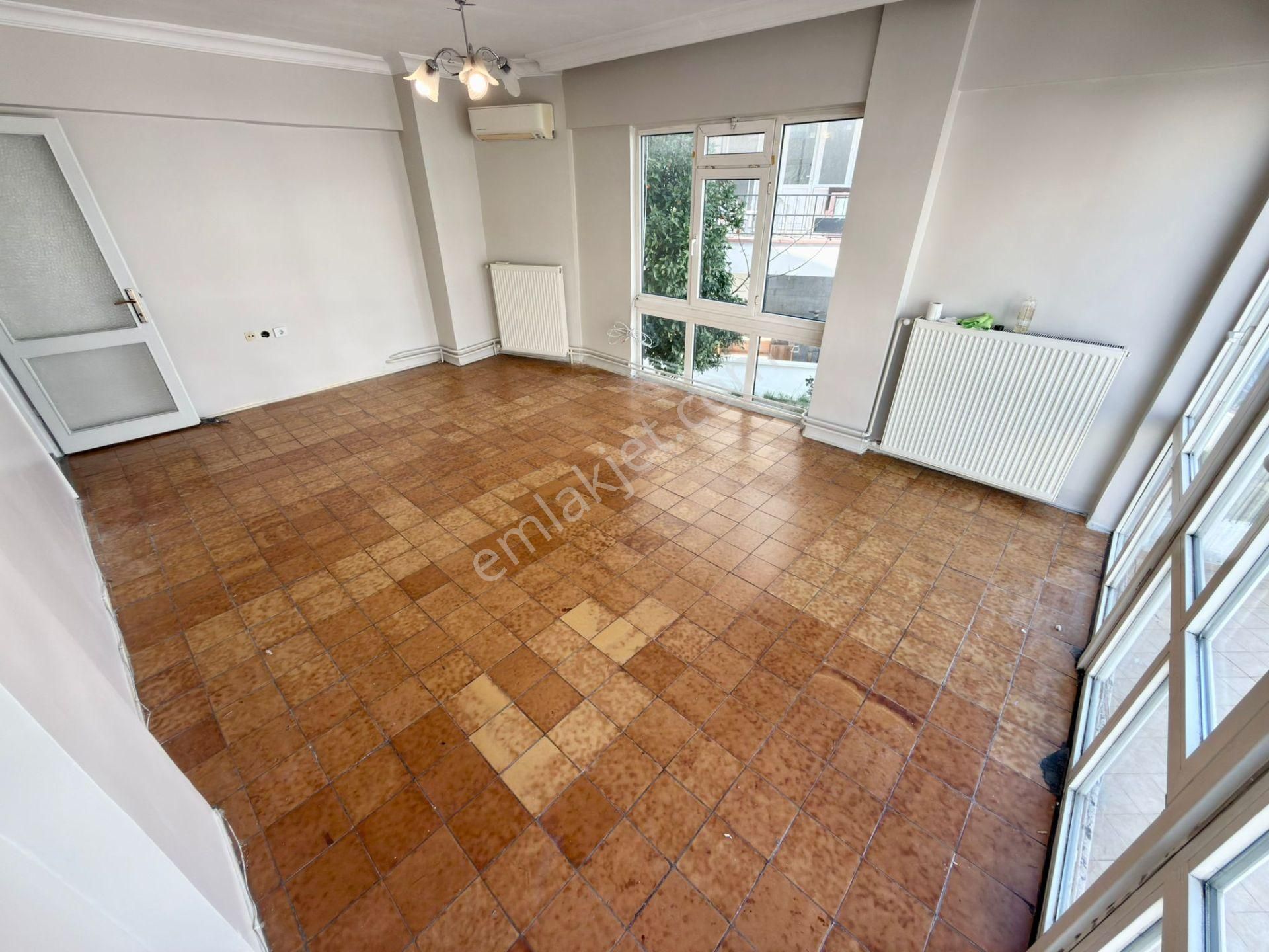 Yükselden Akçay Merkezde Arakat Ön Cephe Denize 250mtr 3+1 Daire - Görsel 9