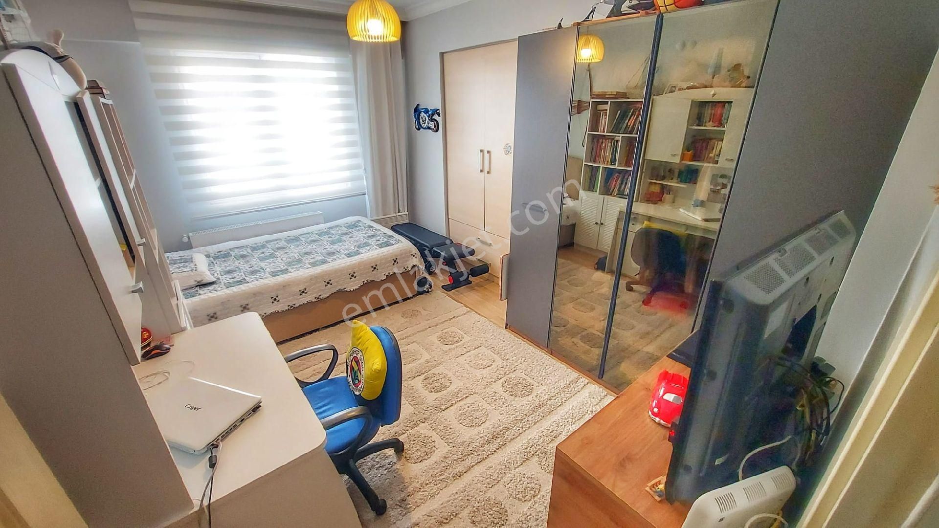 Kuşadası Ege Mahallesinde Satılık Köşe Konum 3 +1 - Görsel 19