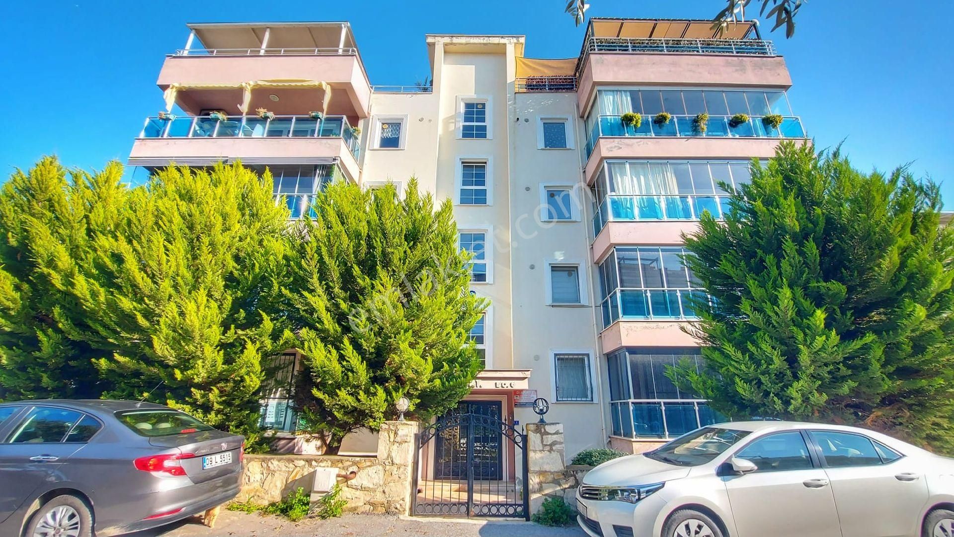 Kuşadası Ege Mahallesinde Satılık Köşe Konum 3 +1 - Görsel 3