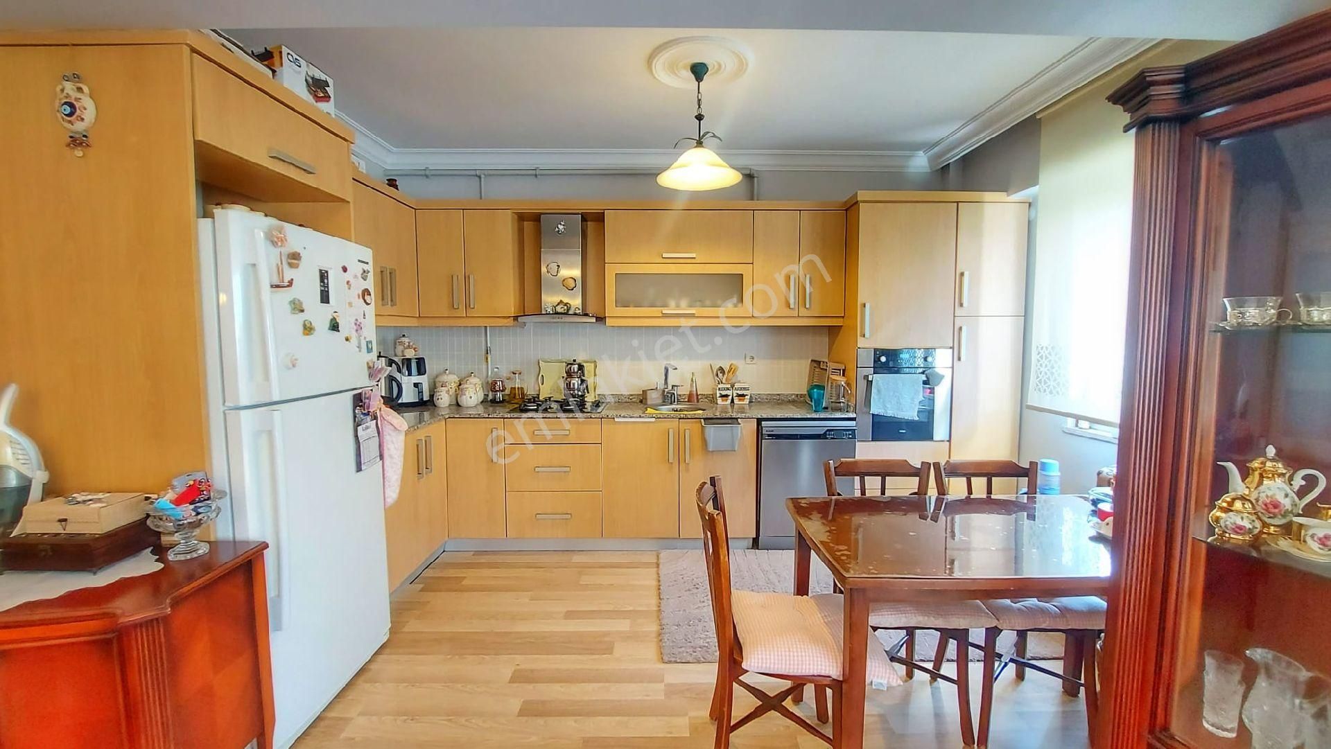 Kuşadası Ege Mahallesinde Satılık Köşe Konum 3 +1 - Görsel 13