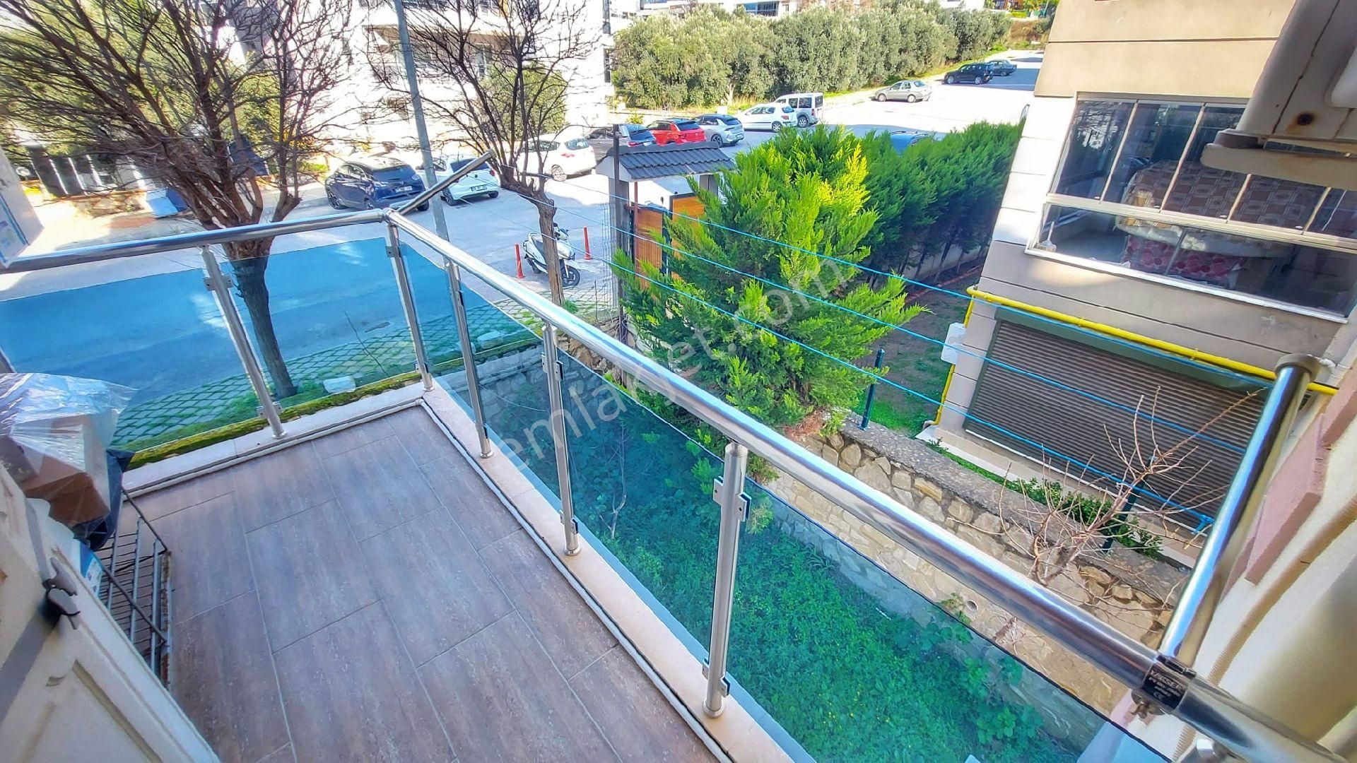 Kuşadası Ege Mahallesinde Satılık Köşe Konum 3 +1 - Görsel 7