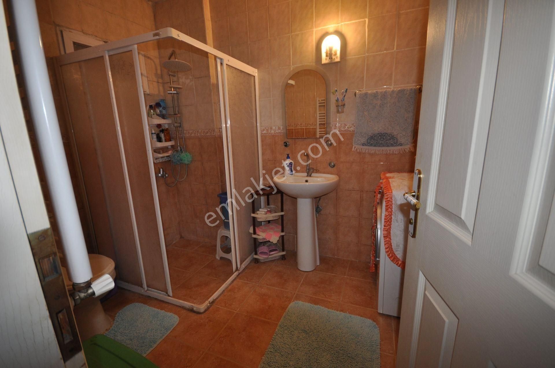 Söke Atatürk Mahallesinde Arakat 3+1 Satılık Daire - Görsel 15