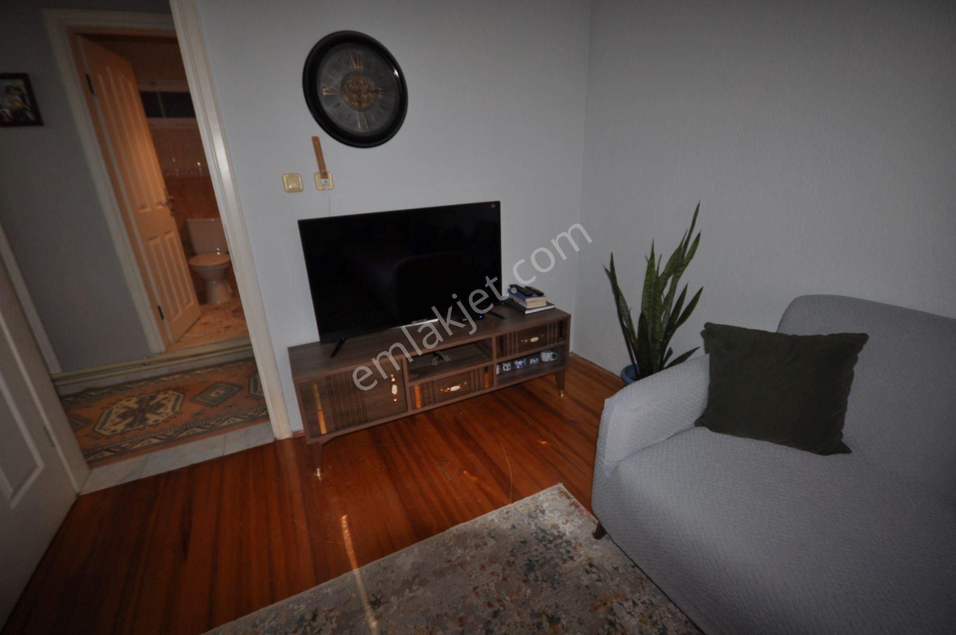 Söke Atatürk Mahallesinde Arakat 3+1 Satılık Daire - Görsel 11