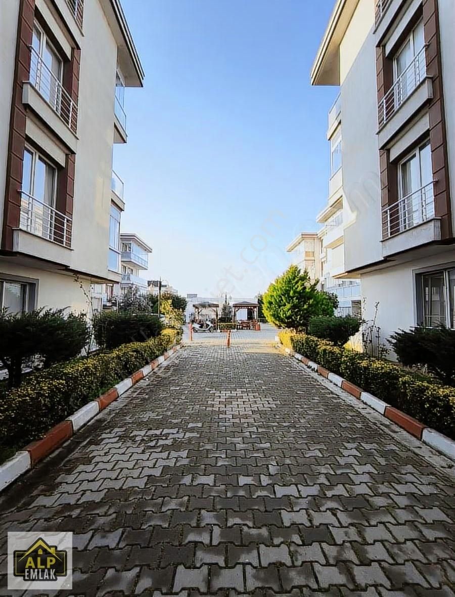 Silivri Selimpaşa'da Site İçerisinde 2+1 Kiralık Daire - Görsel 3