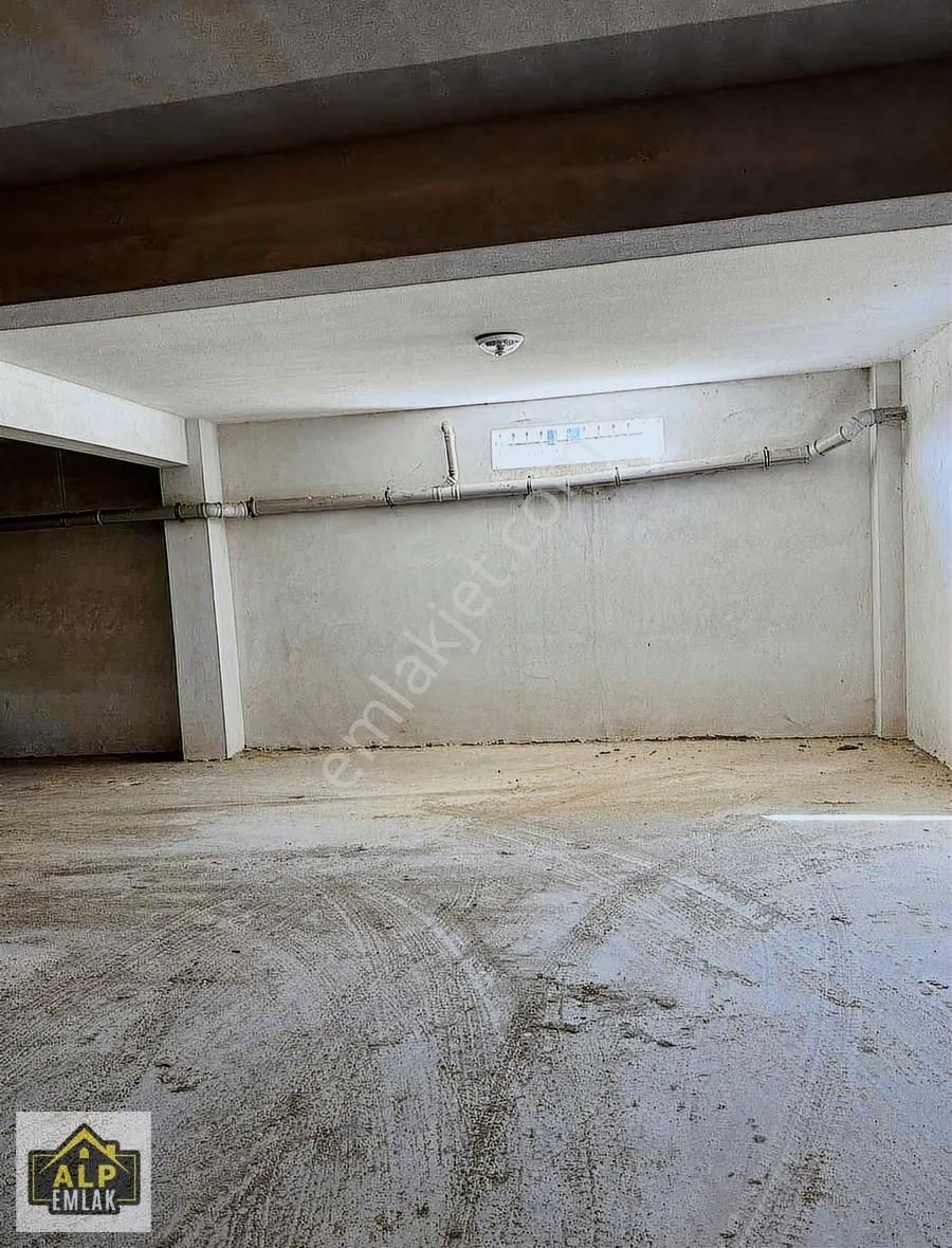 Alp Emlaktan Kumburgaz'da Kiralık 2+1 Daire