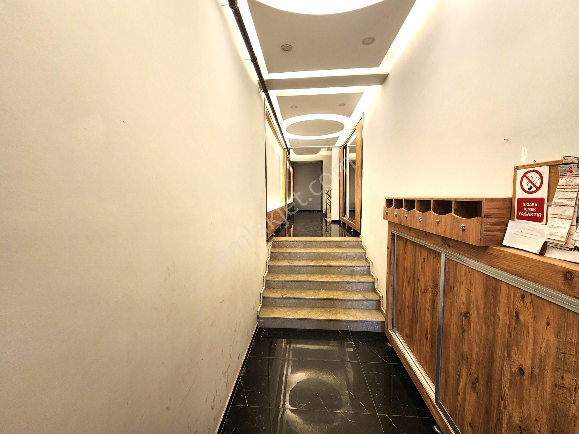 Karabağlar Bozyaka Mah. 4+1, Çatı Dubleks, Asansörlü, Satılık Daire - Görsel 5