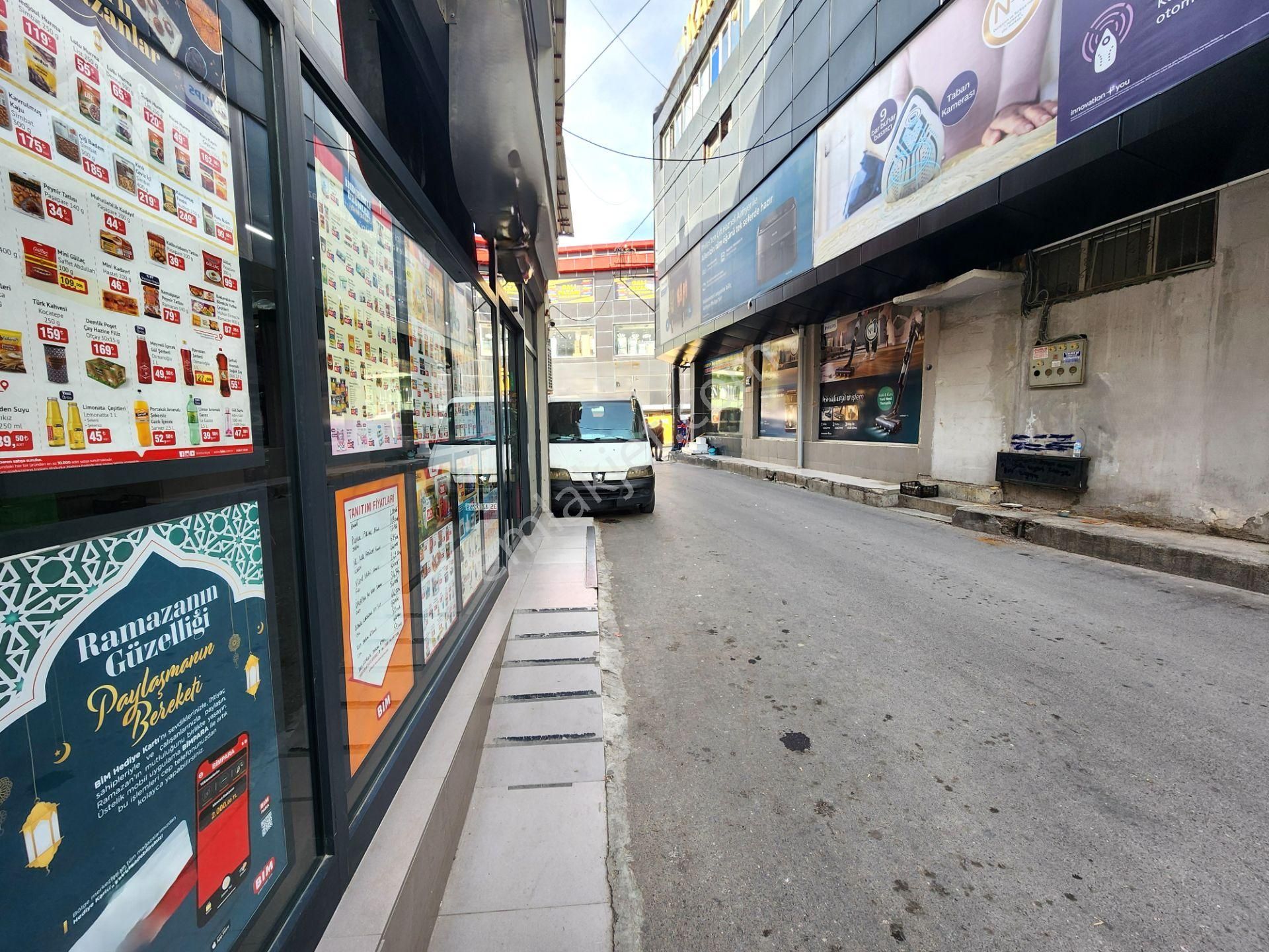 Karabağlar Bozyaka Mah. 4+1, Çatı Dubleks, Asansörlü, Satılık Daire - Görsel 3