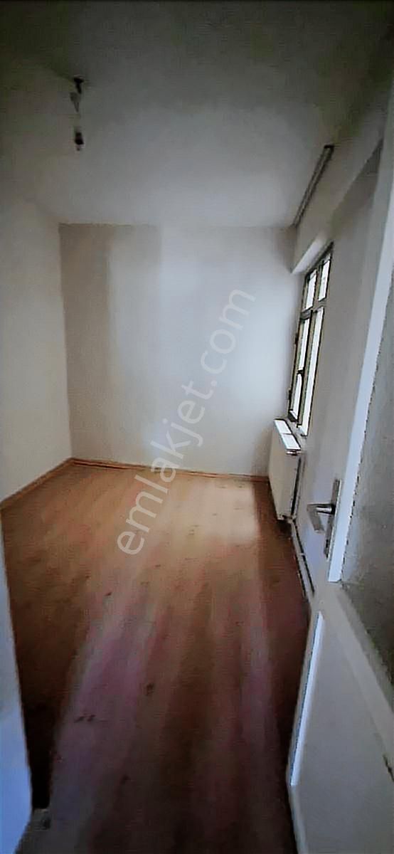 Bornova Evka 3 Adil Demir Sitesinde Kiralık 3+1 Daire - Görsel 14