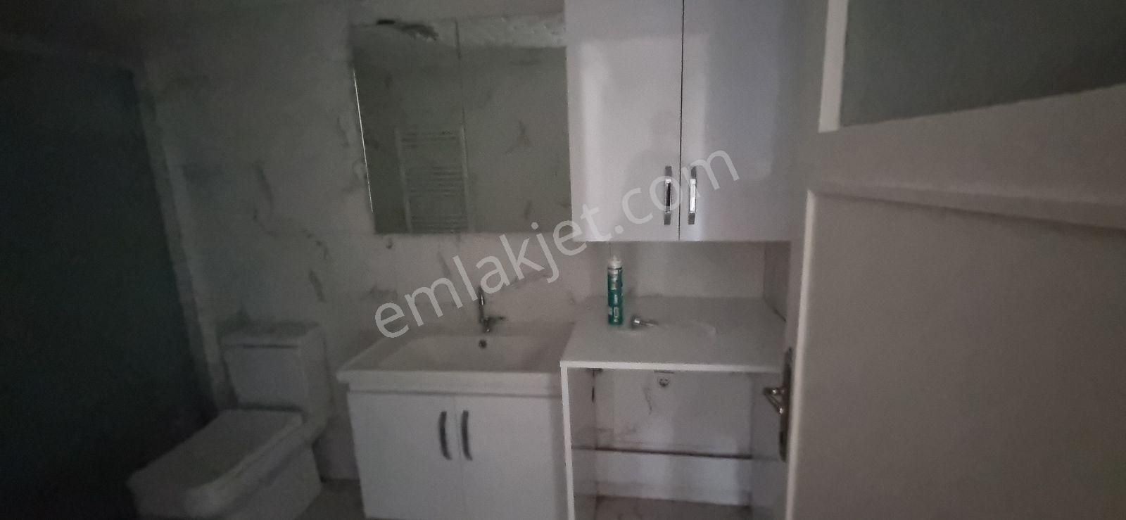 Bornova Evka 3 Adil Demir Sitesinde Kiralık 3+1 Daire - Görsel 17