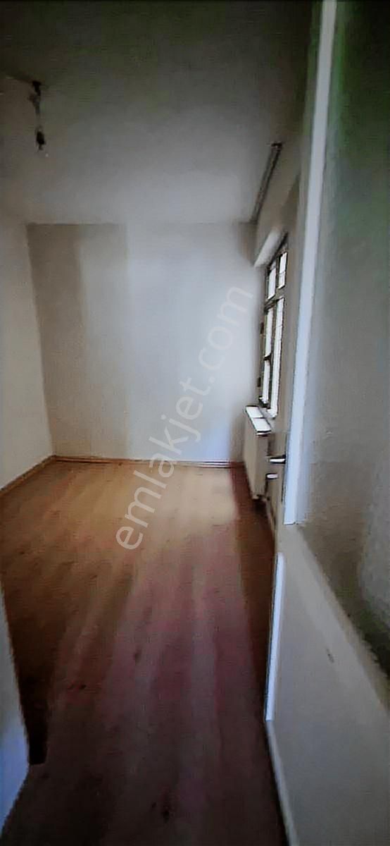 Bornova Evka 3 Adil Demir Sitesinde Kiralık 3+1 Daire - Görsel 11