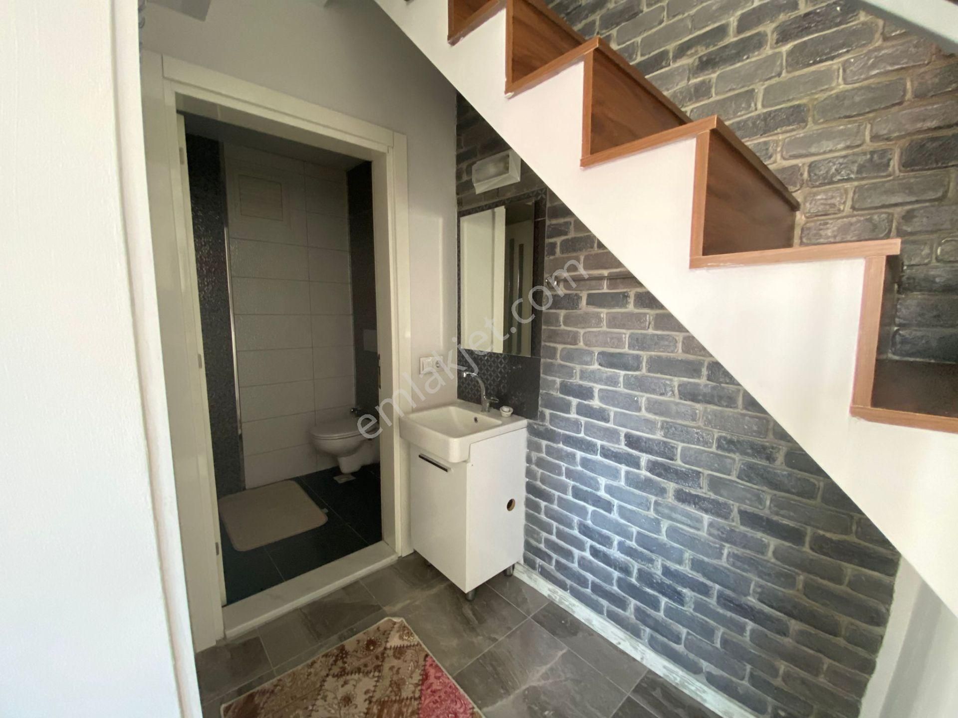 Denizli Değirmenönü Su Deposu Karşısında Eşyalı 2 Katlı Dubleks - Görsel 4