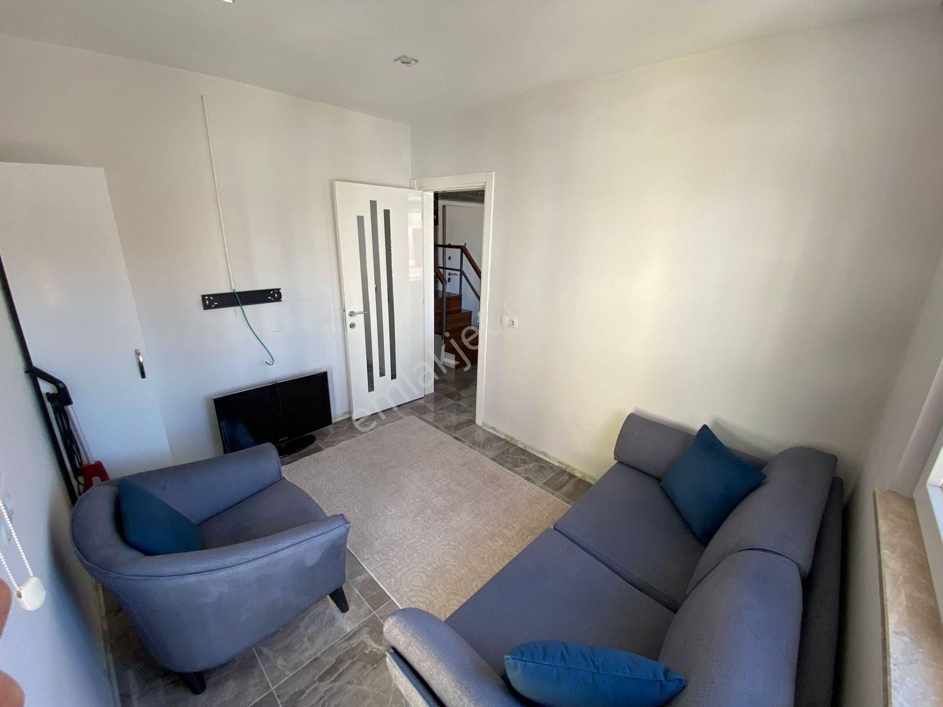 Denizli Değirmenönü Su Deposu Karşısında Eşyalı 2 Katlı Dubleks - Görsel 2