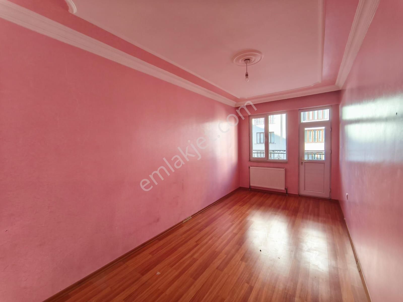 Yenihal Dipinde 3+1 Ara Kat Temiz Kiralık Daire - Görsel 10