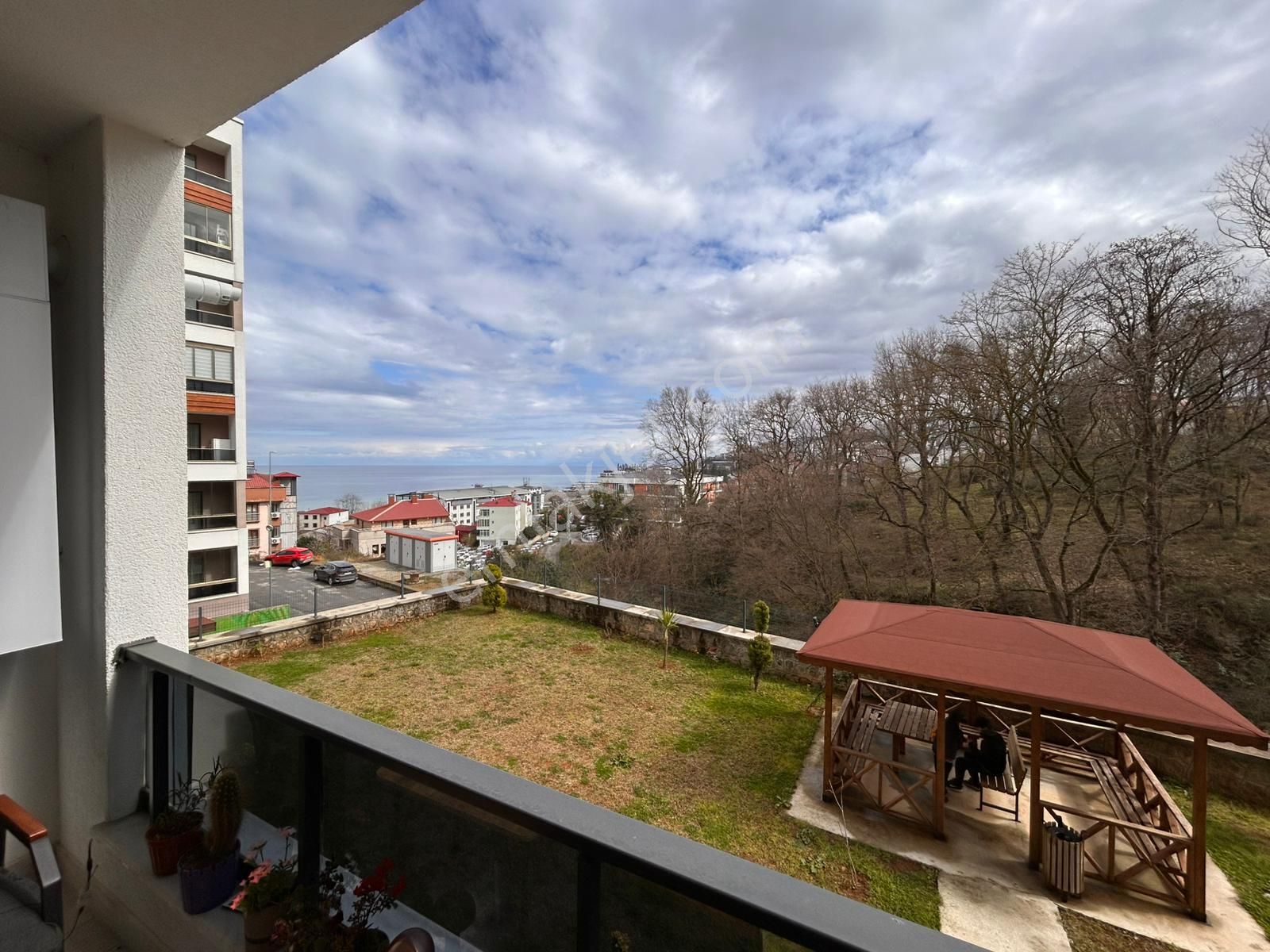 Trabzon Pelitli'de Kiralık Daire - Görsel 13