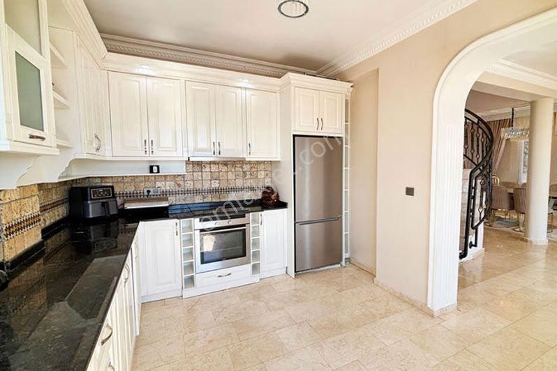 Alanya Kargıcak Mah.full Eşyalı Satılık 3+1 Villa - Görsel 8