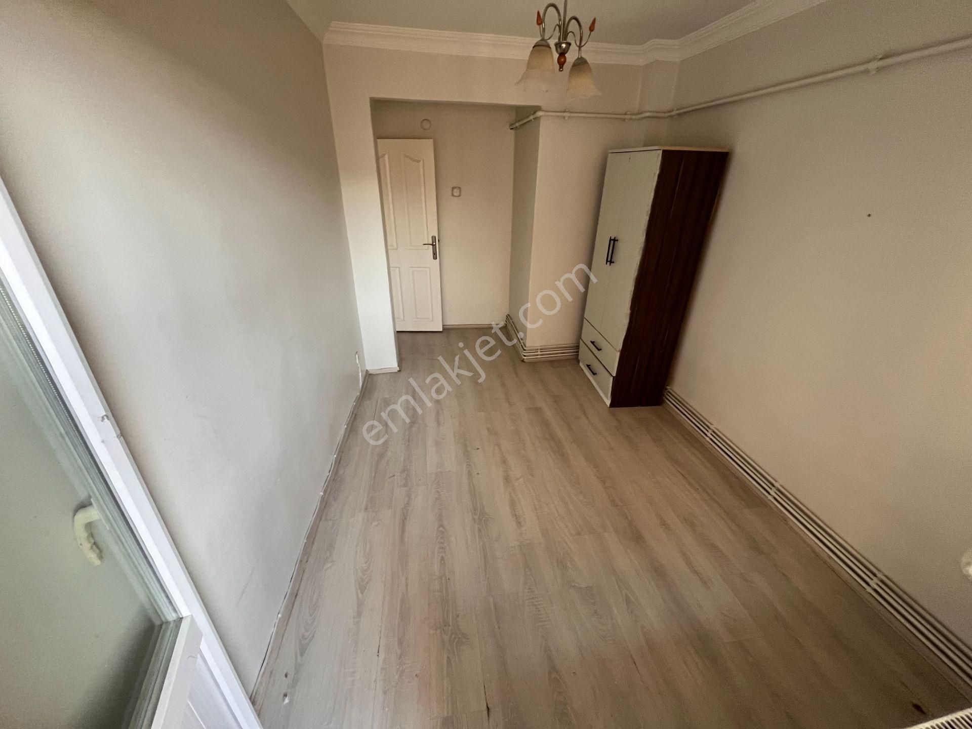 Aktaştan Sultantepede Lise Karşısı 2+1 Ferah Kullanışlı Daire - Görsel 12
