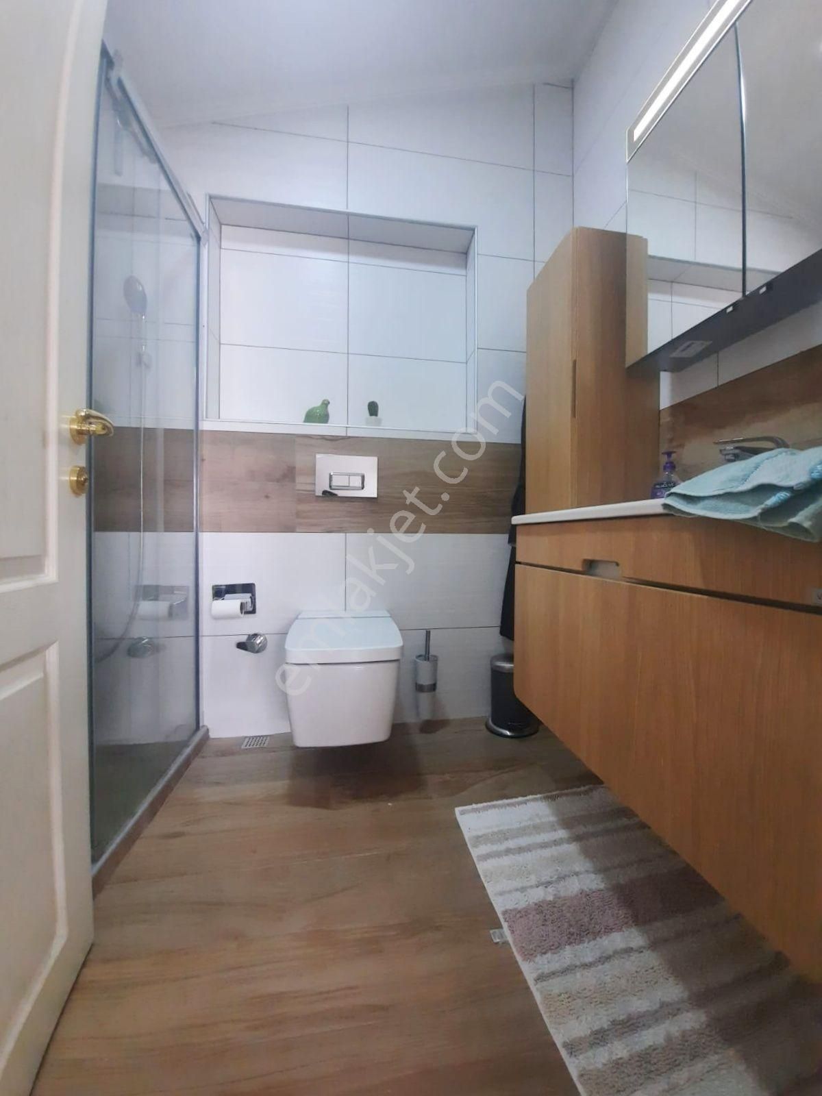 Mertcan'dan Çamlık Mah. Kanada Tipi Müstakil Lüks Villa - Görsel 23