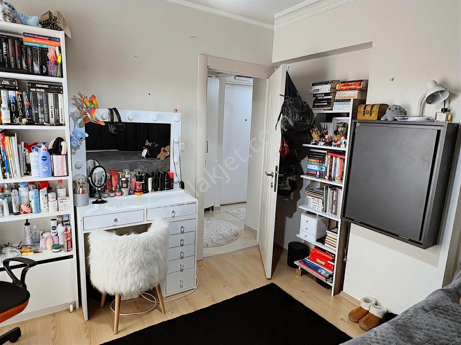 Kartal'dan Karşıyaka İş Merkezi Ve Hastane Metrosu Yakını - Görsel 13