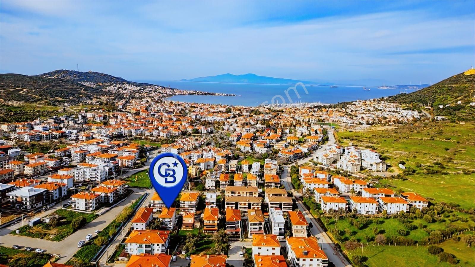 Yenifoça'da Satılık 2+1 Ara Kat Daire - Görsel 3