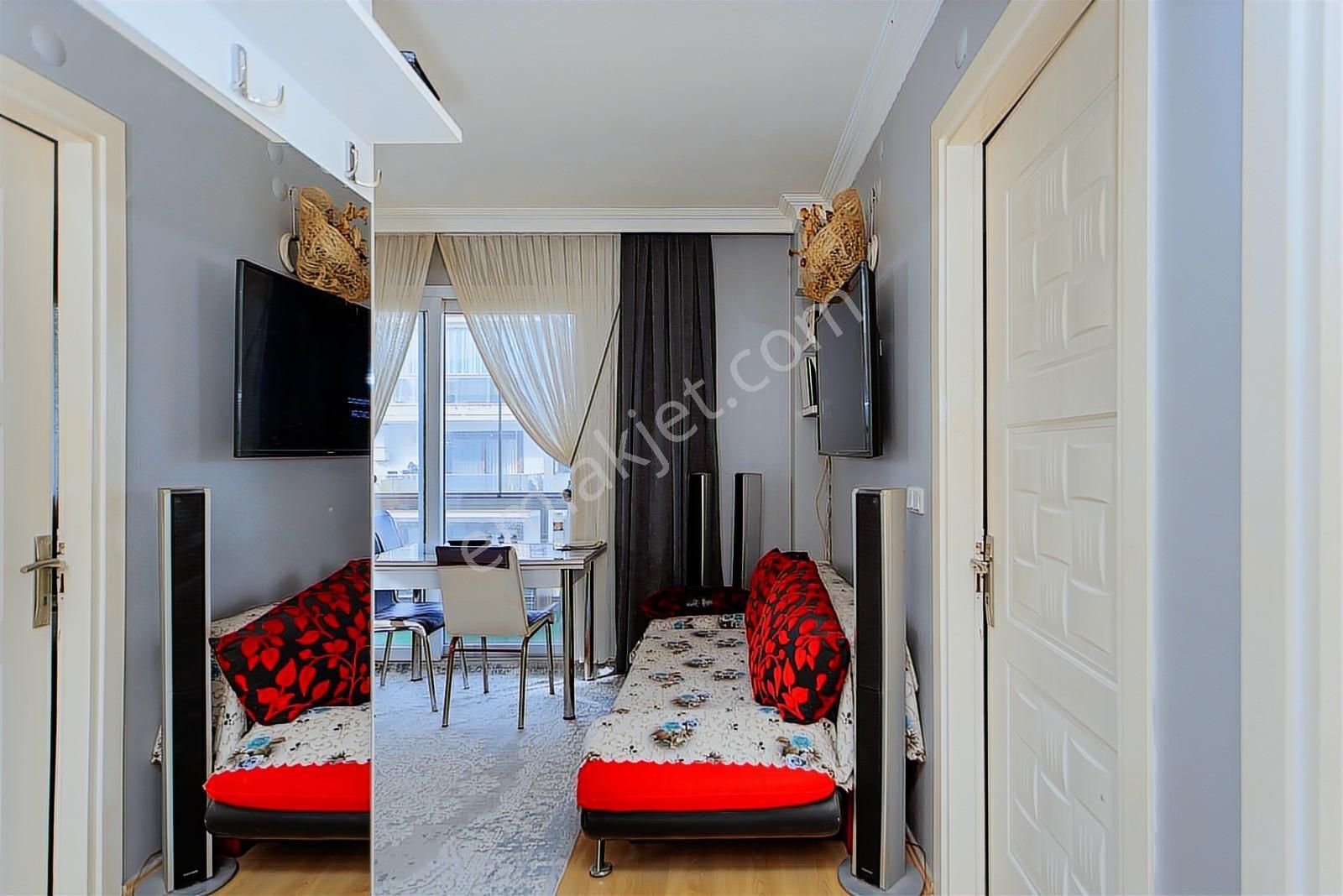 Yenifoça'da Satılık 2+1 Ara Kat Daire - Görsel 34