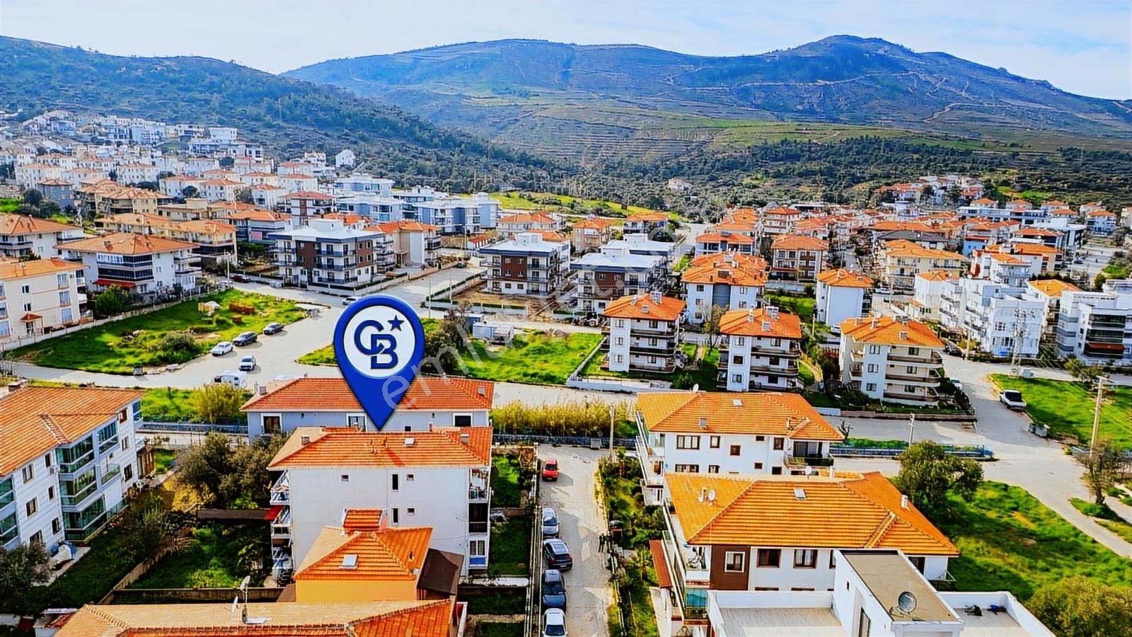 Yenifoça'da Satılık 2+1 Ara Kat Daire - Görsel 5