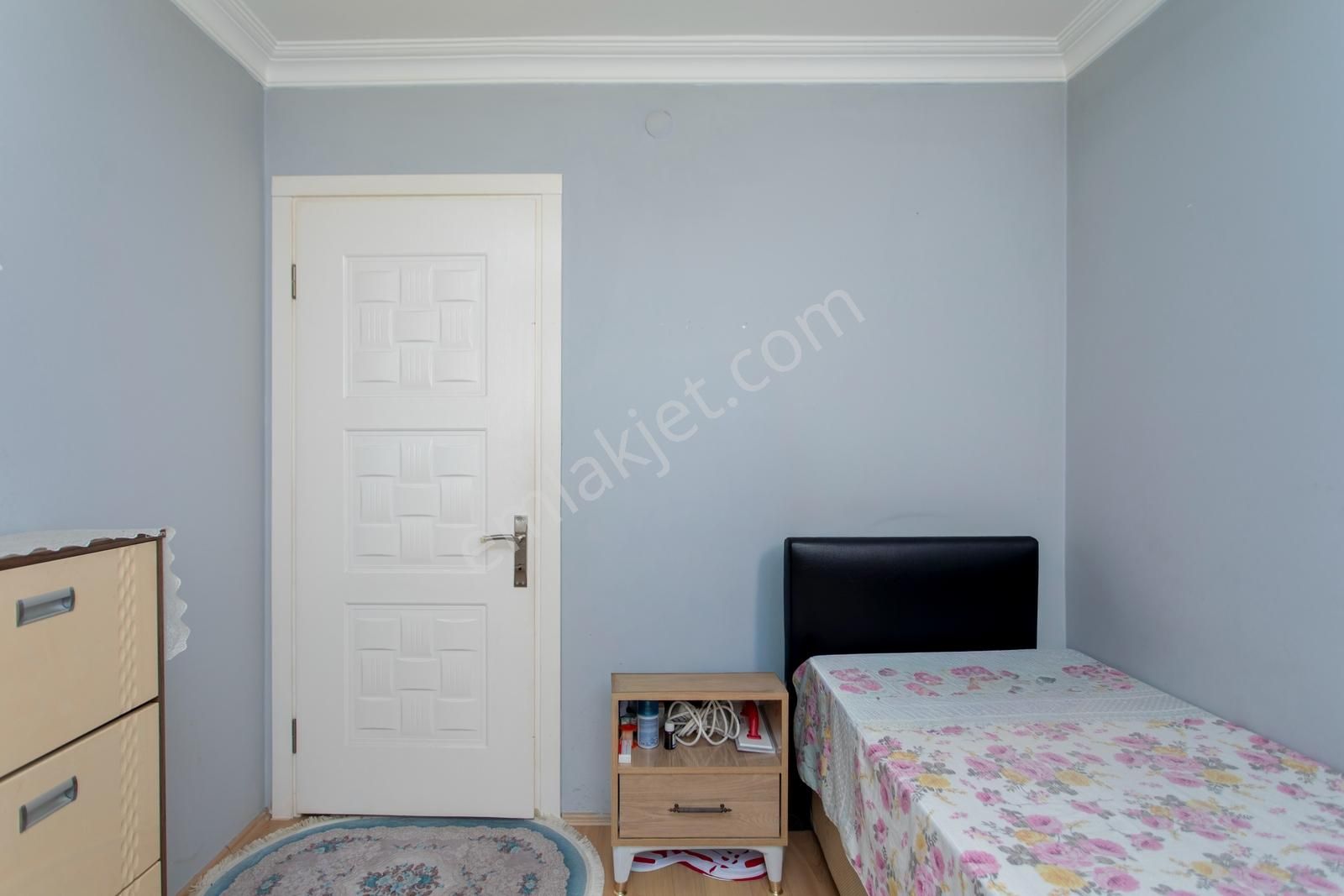 Yenifoça'da Satılık 2+1 Ara Kat Daire - Görsel 16