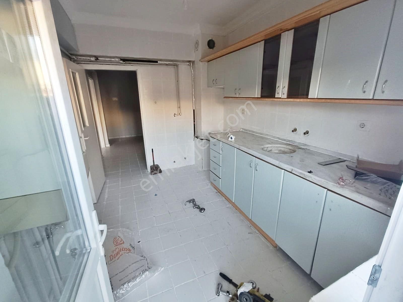 Sincan Selçukluda 3+1 Ara Kat Ön Cephe 120m2 Çift Balkonlu Daire - Görsel 4
