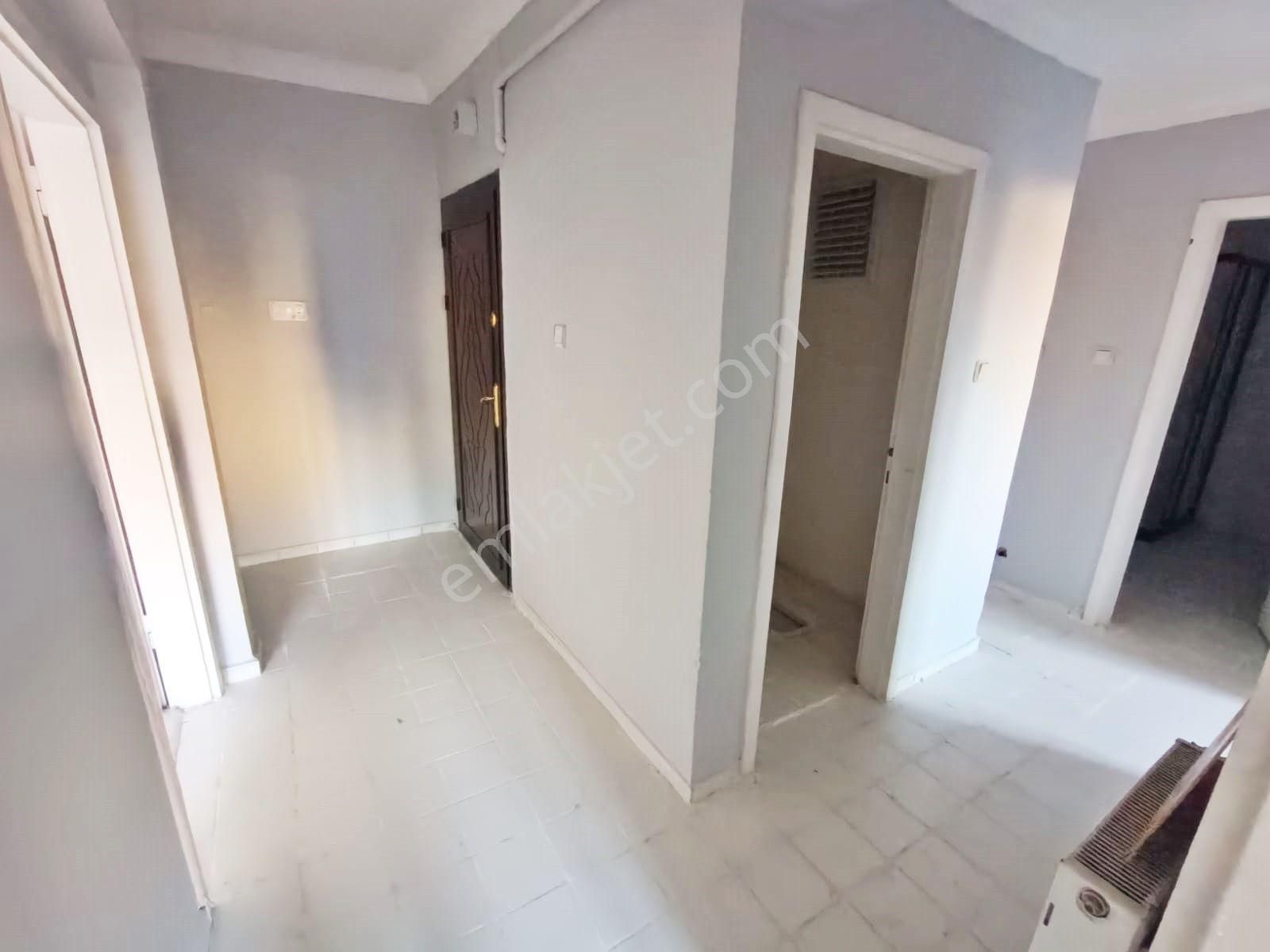 Sincan Selçukluda 3+1 Ara Kat Ön Cephe 120m2 Çift Balkonlu Daire - Görsel 21