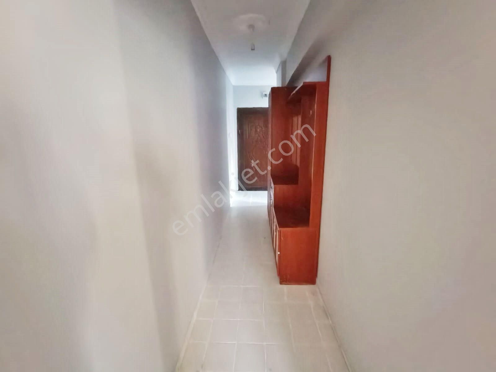 Sincan Selçukluda 3+1 Ara Kat Ön Cephe 120m2 Çift Balkonlu Daire - Görsel 24