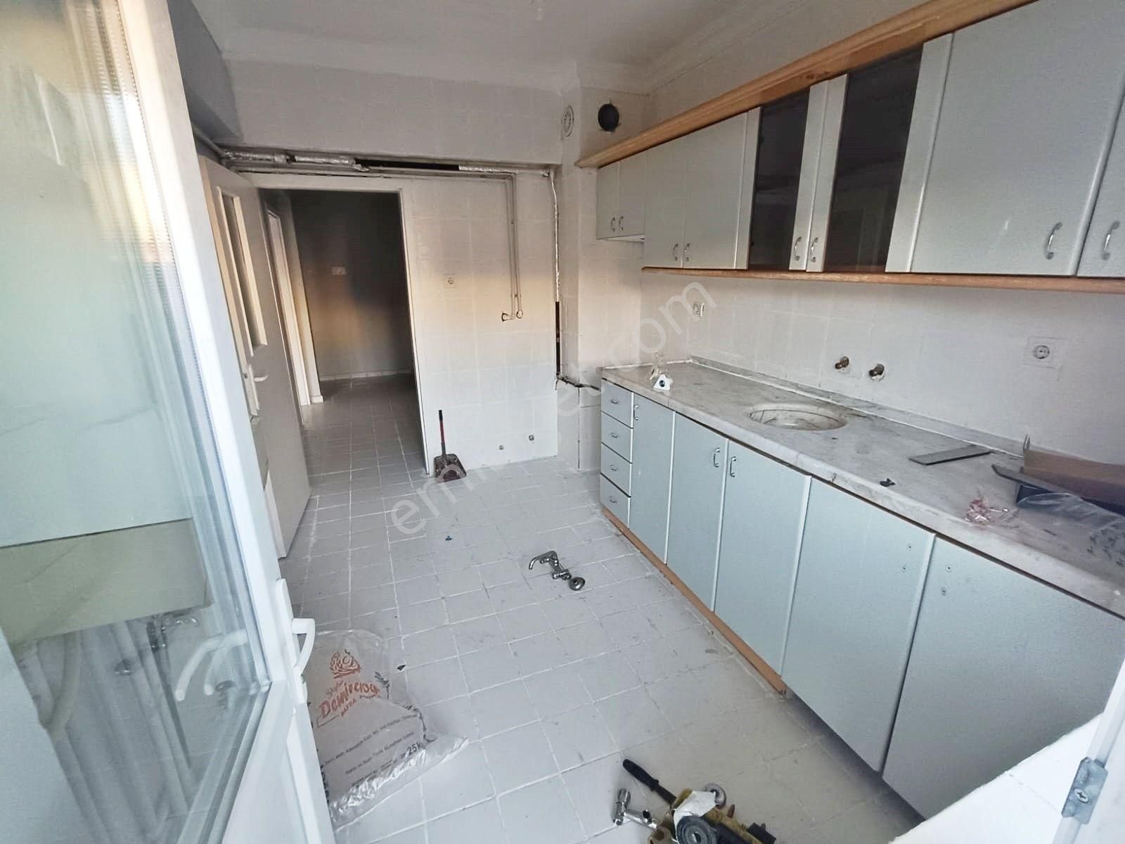 Sincan Selçukluda 3+1 Ara Kat Ön Cephe 120m2 Çift Balkonlu Daire - Görsel 6