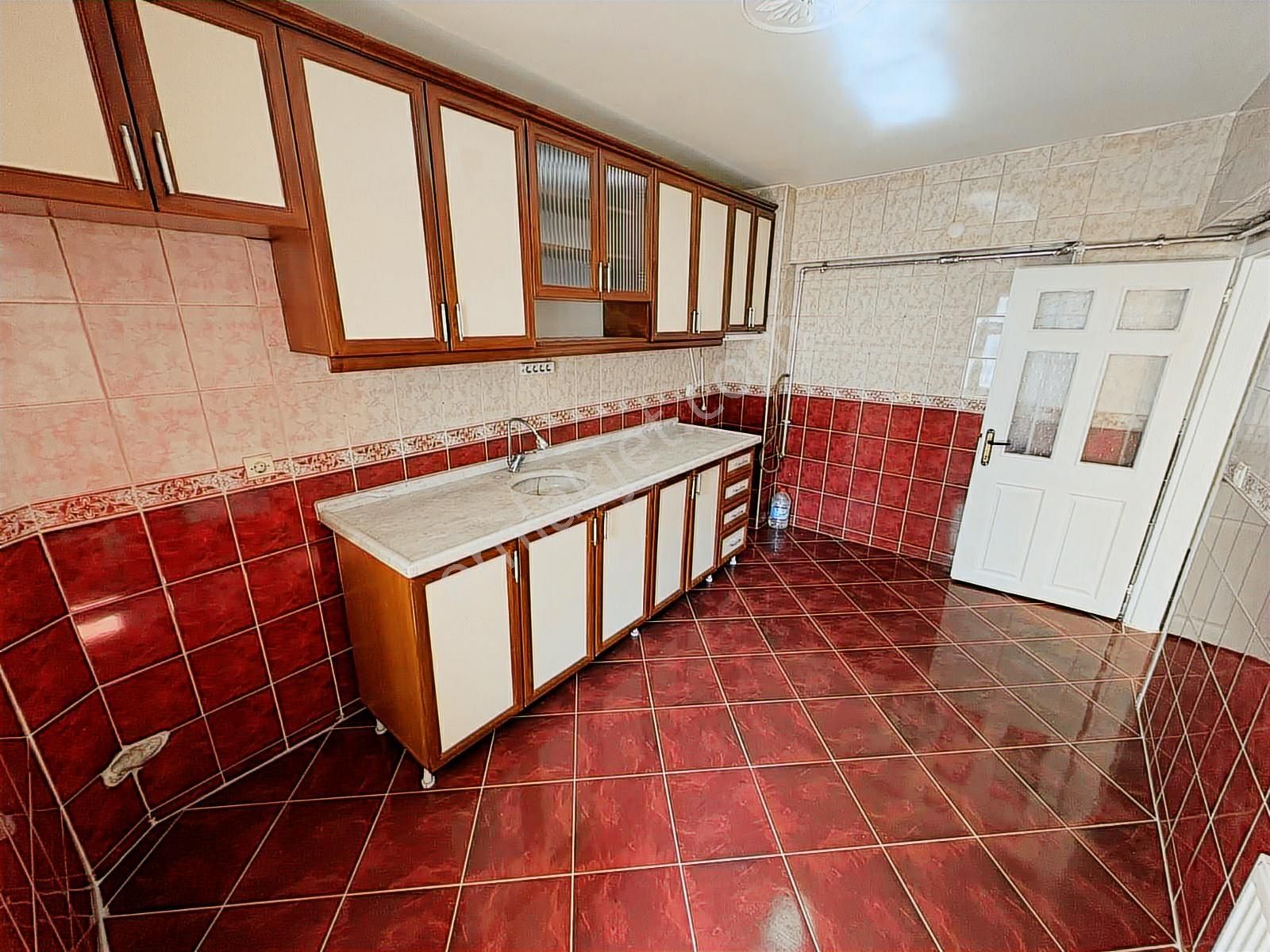 "sincan Plevne'de Ara Kat Ön Cephe Geniş M2 Ferah Kiralık Daire" - Görsel 2