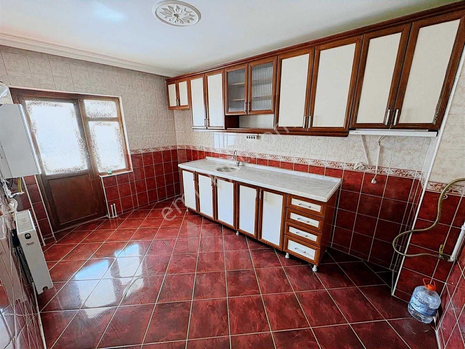 "sincan Plevne'de Ara Kat Ön Cephe Geniş M2 Ferah Kiralık Daire"