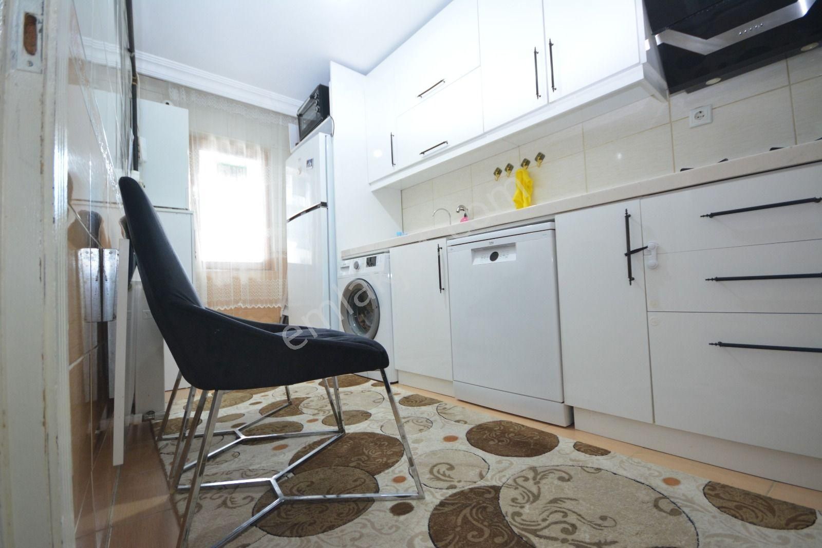 30 Ağustos Mahallesinde 2+1 Acil Satılık Y.giriş Daire