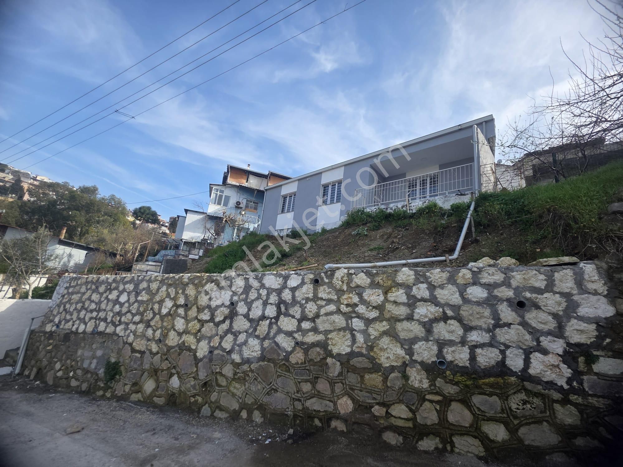 İzmir Karabağlar Limontepe De 400 M2 Arsa 138 Sıfır 4+1 Müstakil Daire Deniz Manzaralıçift Cepheli - Görsel 11