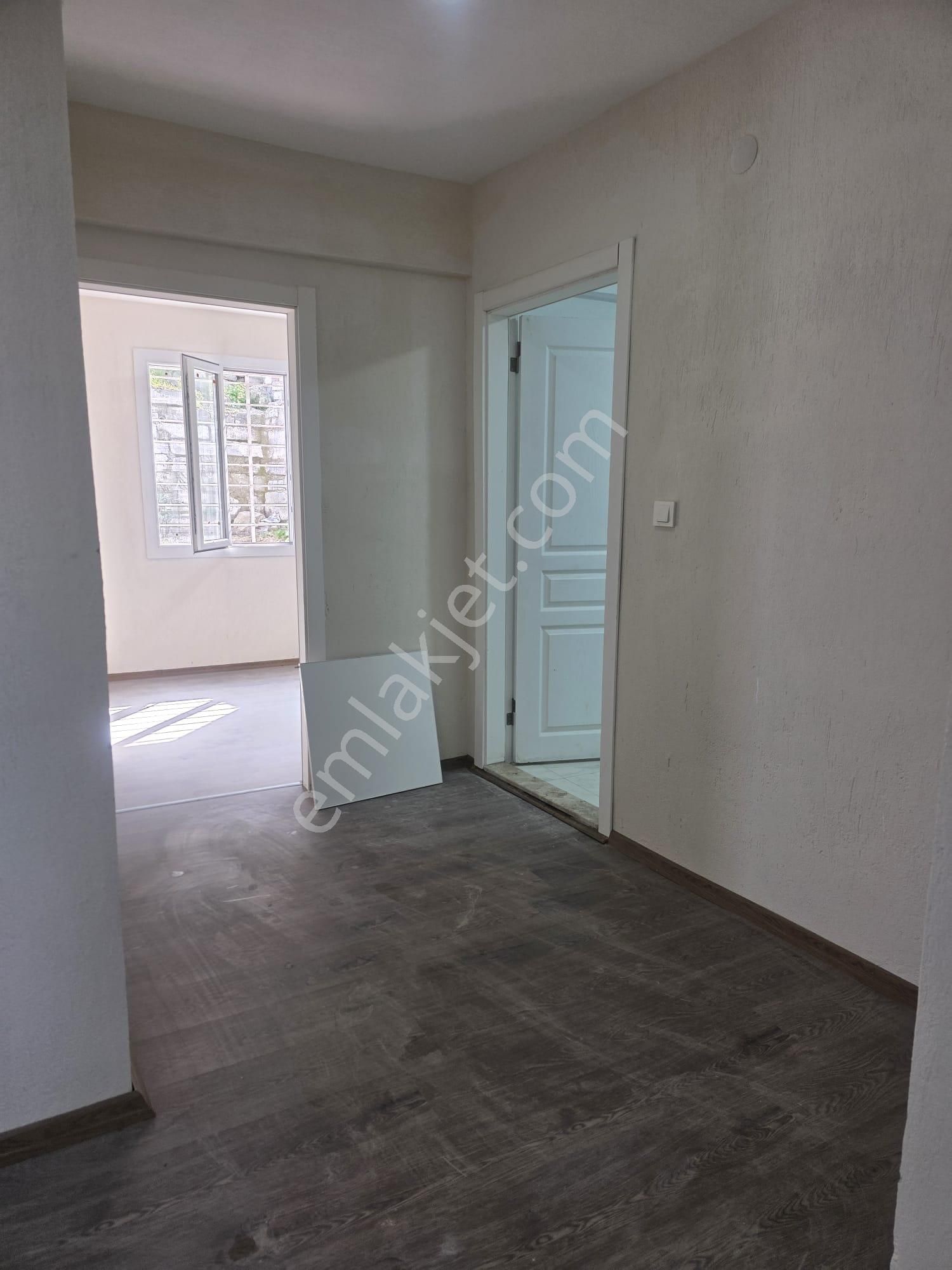 İzmir Karabağlar Limontepe De 400 M2 Arsa 138 Sıfır 4+1 Müstakil Daire Deniz Manzaralıçift Cepheli - Görsel 3